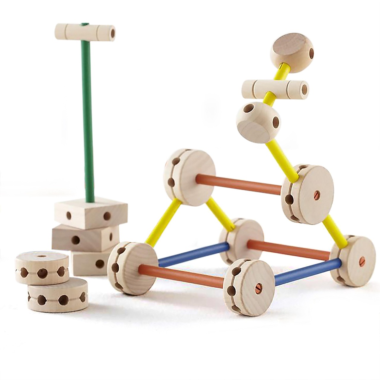 explorez notre vaste collection de jouets captivants pour tous les âges. des jeux éducatifs aux peluches adorables, trouvez le cadeau parfait qui ravira les enfants et stimulera leur imagination. faites le bonheur de vos petits avec des jouets sûrs et amusants !