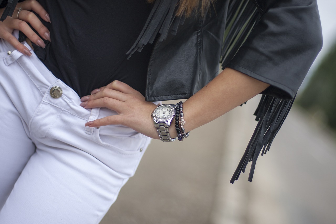 découvrez notre sélection d'accessoires de voyage indispensables pour rendre vos déplacements plus confortables et organisés. que vous soyez en train de planifier une escapade courte ou un long voyage, nos produits pratiques et innovants vous accompagneront partout.