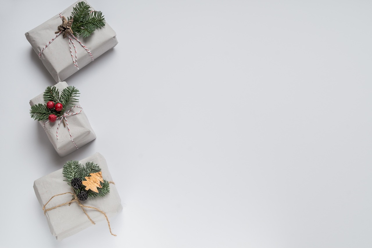 découvrez notre sélection unique de cadeaux parfaits pour toutes les occasions. trouvez le présent idéal pour surprendre et faire plaisir à vos proches.
